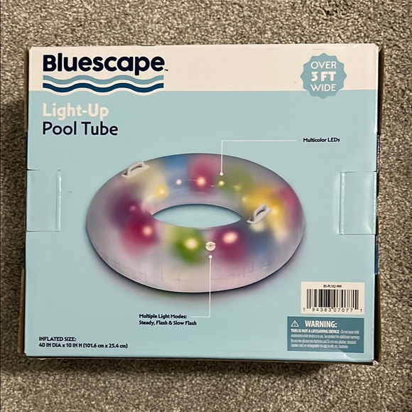 Bluescape LED Light-Up Pool Tube / Pool Float - Over 3ft wide - Up to 220lbs - Picture 2 of 9